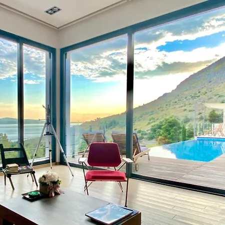 Forte-exclusive Retreat, Heated Infinity Pool & Amazing Views * Mimice